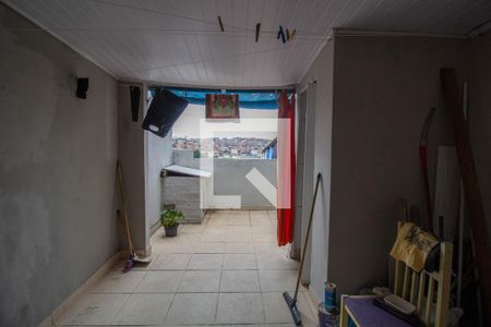 Casa à venda com 160m², 2 quartos e 1 vagaÁrea de Serviço