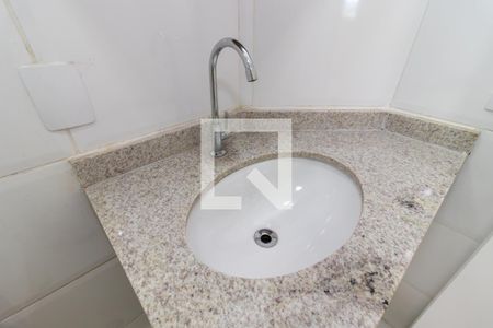 Apartamento à venda com 66m², 3 quartos e 2 vagasBanheiro 2