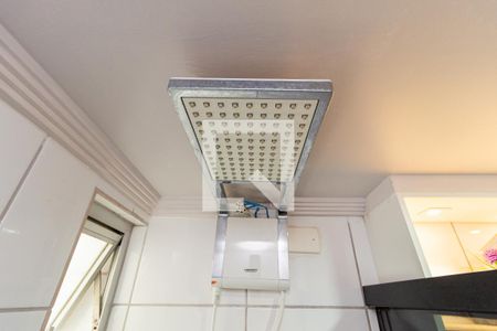 Apartamento para alugar com 50m², 2 quartos e 1 vagaDetalhe - Banheiro