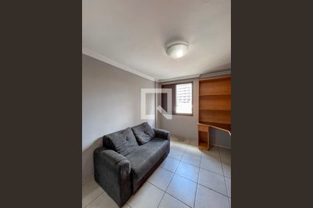 Quarto 1 de apartamento para alugar com 2 quartos, 60m² em Aclimação, São Paulo