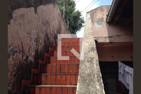 Casa à venda com 3 quartos, 256m² em Vila Bertioga, São Paulo
