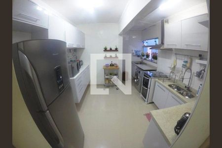Apartamento à venda com 3 quartos, 76m² em Vila Claudia, São Paulo