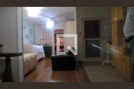 Casa à venda com 4 quartos, 253m² em Campo Belo, São Paulo