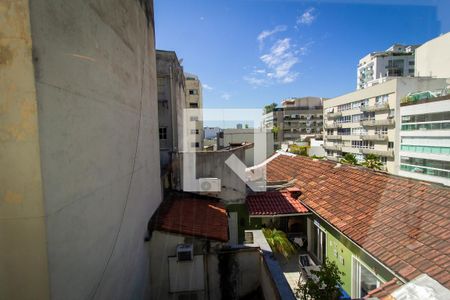 Vista da sala  de apartamento à venda com 2 quartos, 120m² em Leblon, Rio de Janeiro