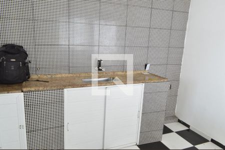 Apartamento à venda com 80m², 2 quartos e sem vagaCozinha