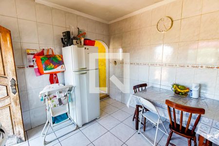 Casa à venda com 300m², 3 quartos e 4 vagasCozinha 2
