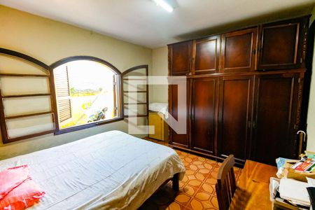 Casa à venda com 300m², 3 quartos e 4 vagasQuarto 2