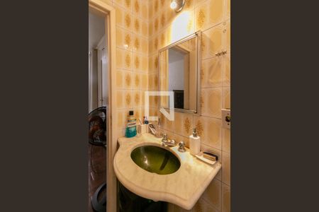 Apartamento à venda com 115m², 3 quartos e 1 vaga Apartamento à venda com 115m², 3 quartos e 1 vagaBanheiro da Suíte