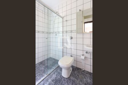 Casa para alugar com 200m², 3 quartos e 2 vagas Casa para alugar com 200m², 3 quartos e 2 vagasBanheiro da Suíte 2