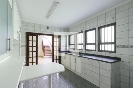 Casa para alugar com 200m², 3 quartos e 2 vagas Casa para alugar com 200m², 3 quartos e 2 vagasCozinha