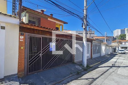 Casa para alugar com 200m², 3 quartos e 2 vagas Casa para alugar com 200m², 3 quartos e 2 vagasFachada