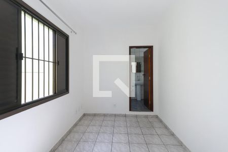 Casa para alugar com 200m², 3 quartos e 2 vagas Casa para alugar com 200m², 3 quartos e 2 vagasSuíte 2