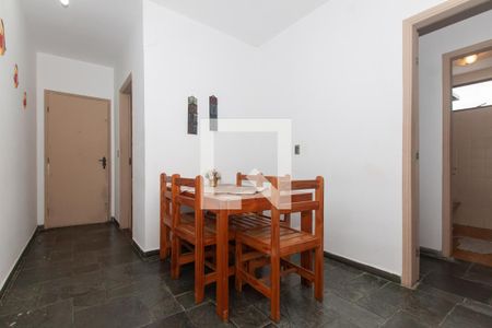 Sala de apartamento para alugar com 2 quartos, 62m² em Vila Julia, Guarujá