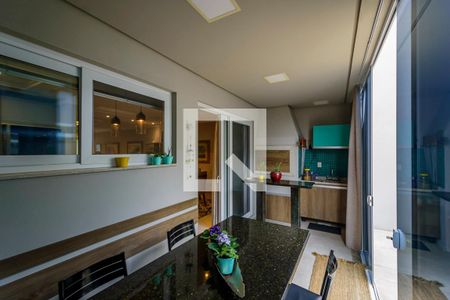 Casa de condomínio à venda com 201m², 2 quartos e 2 vagasChurrasqueira