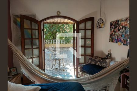 Casa à venda com 3 quartos, 298m² em Jardim Santo Amaro, São Paulo