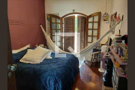 Casa à venda com 3 quartos, 298m² em Jardim Santo Amaro, São Paulo