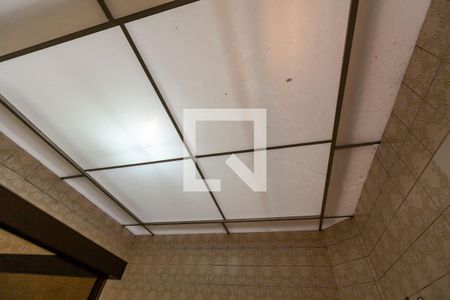 Casa à venda com 142m², 3 quartos e 2 vagasBanheiro corredor