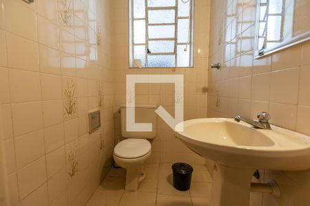 Casa à venda com 142m², 3 quartos e 2 vagasBanheiro do Quarto 1