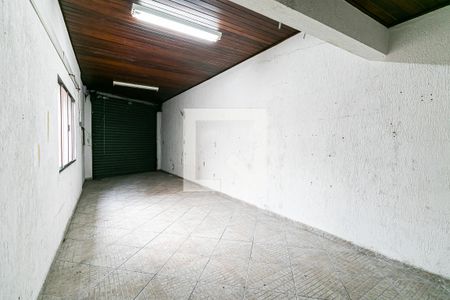 Casa à venda com 176m², 2 quartos e 4 vagasGaragem