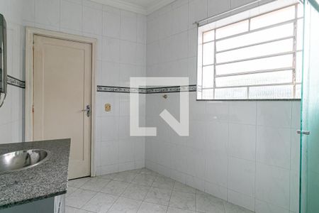 Casa à venda com 176m², 2 quartos e 4 vagasBanheiro