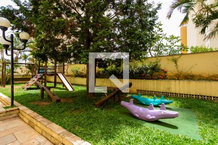 Apartamento para alugar com 50m², 2 quartos e 1 vaga Apartamento para alugar com 50m², 2 quartos e 1 vagaÁrea comum - Playground