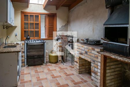 Cozinha e Área de Serviço de casa à venda com 1 quarto, 204m² em Cavalhada, Porto Alegre