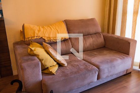 Sala de apartamento à venda com 2 quartos, 60m² em Campestre, Santo André