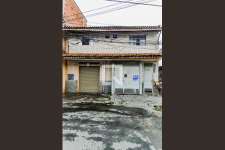 Fachada de casa para alugar com 2 quartos, 110m² em Jardim Maria Aparecida, Guarulhos