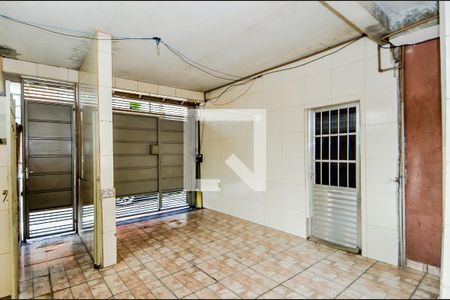 Garagem de casa para alugar com 2 quartos, 110m² em Jardim Maria Aparecida, Guarulhos