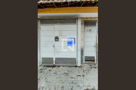 Plaquinha  de casa para alugar com 2 quartos, 110m² em Jardim Maria Aparecida, Guarulhos