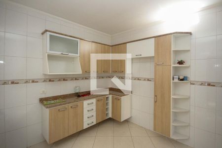 Cozinha de casa para alugar com 2 quartos, 250m² em Vila Olinda, São Paulo