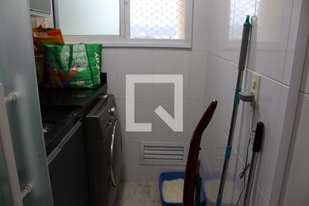 Apartamento à venda com 69m², 2 quartos e 1 vagaÁrea de Serviço