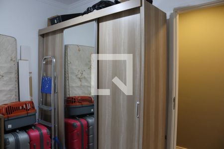 Quarto de apartamento à venda com 2 quartos, 69m² em Jardim Flor da Montanha, Guarulhos