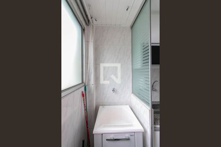 Apartamento para alugar com 85m², 3 quartos e 1 vaga Apartamento para alugar com 85m², 3 quartos e 1 vagaCozinha e Área de Serviço