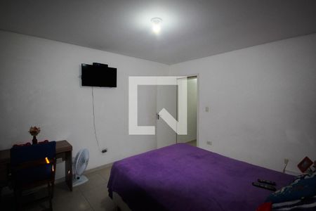 Casa à venda com 160m², 3 quartos e 2 vagasSuíte