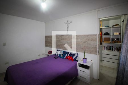 Casa à venda com 160m², 3 quartos e 2 vagasSuíte