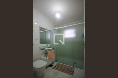 Casa à venda com 160m², 3 quartos e 2 vagasBanheiro Social - 1º Piso