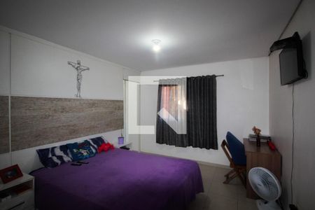 Casa à venda com 160m², 3 quartos e 2 vagasSuíte