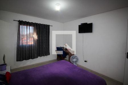 Casa à venda com 160m², 3 quartos e 2 vagasSuíte