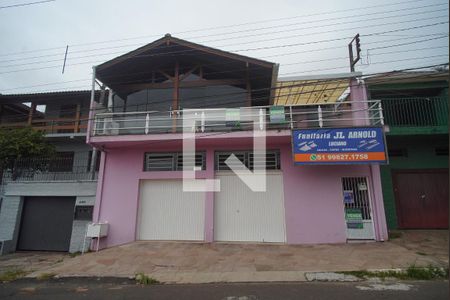 Casa à venda com 250m², 3 quartos e 4 vagasFachada 