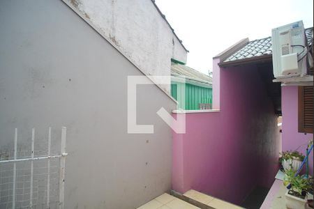 Casa à venda com 250m², 3 quartos e 4 vagasQuarto 2 - Vista