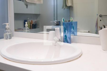 Apartamento à venda com 100m², 4 quartos e 1 vagaBanheiro Quarto 3 e 4