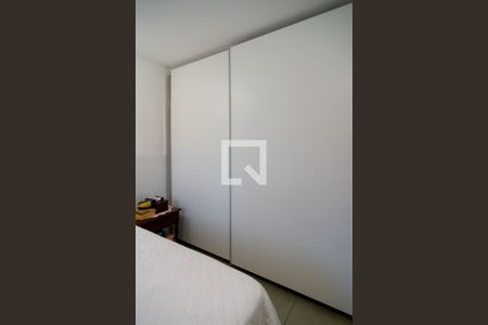 Apartamento à venda com 100m², 4 quartos e 1 vagaQuarto 3