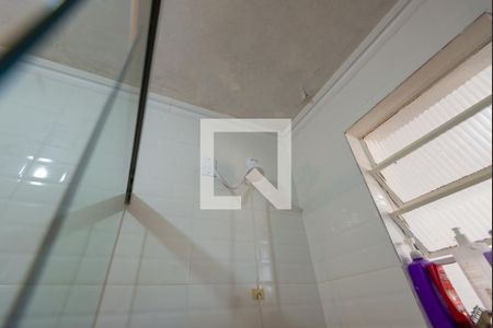 Casa à venda com 200m², 2 quartos e 1 vagaBanheiro