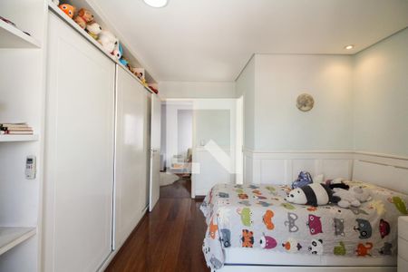 Casa à venda com 430m², 4 quartos e 8 vagasSuíte 3