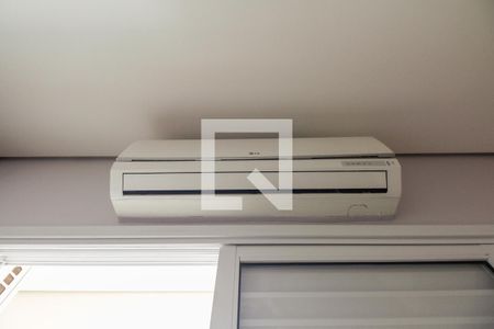 Casa à venda com 430m², 4 quartos e 8 vagasSuíte 2