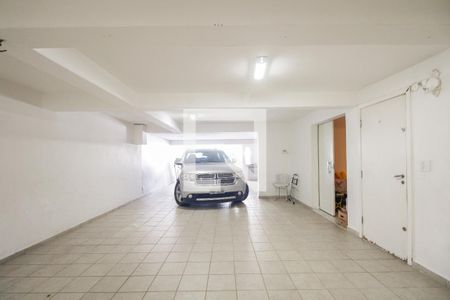 Casa à venda com 430m², 4 quartos e 8 vagasGaragem 