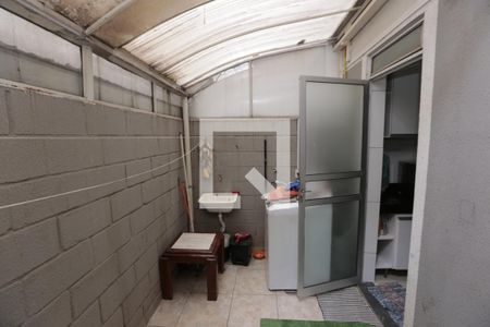 Apartamento para alugar com 60m², 2 quartos e 1 vagaÁrea de Serviço