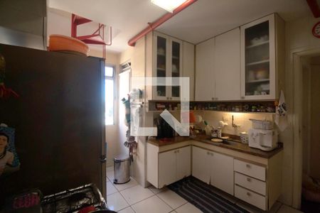 Apartamento à venda com 192m², 3 quartos e 1 vagaCozinha