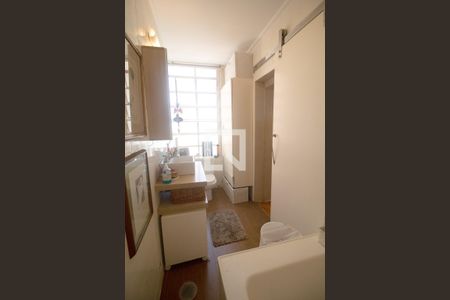 Apartamento à venda com 192m², 3 quartos e 1 vagaBanheiro da Suíte